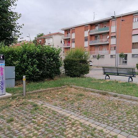 Ca Rosas - Appartamento Alba Alba  Bagian luar foto